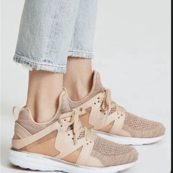 APL Women's 9 Techloom Ascend Rose Gold Sneaker Blush Pink Athletic Sporty Gym - Picture 6 of 10